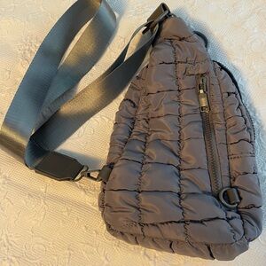 UrbanFit - NWOT -Quilted Gray Crossbody Bag